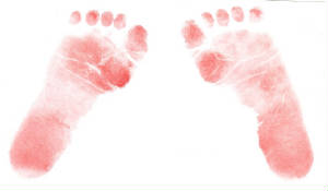 babyalanasfootprint.jpg